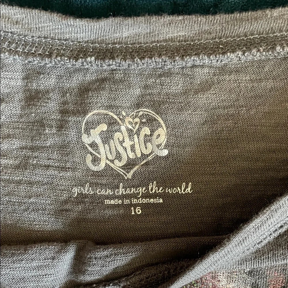 Justice Gray glittery Shirt with lace fingerless gloves